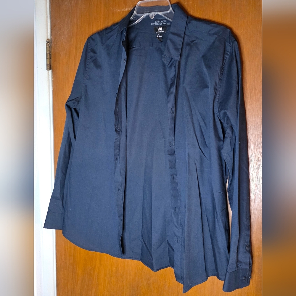 H&M Slim Fit Easy Iron Navy Dress Shirt Men’s Large